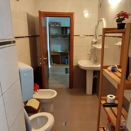 Mollys 1 Apartment *