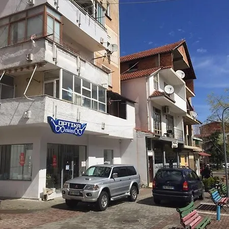 Mollys 1 Apartment Pogradec