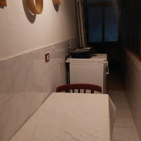 Mollys 1 * 波格拉德茨