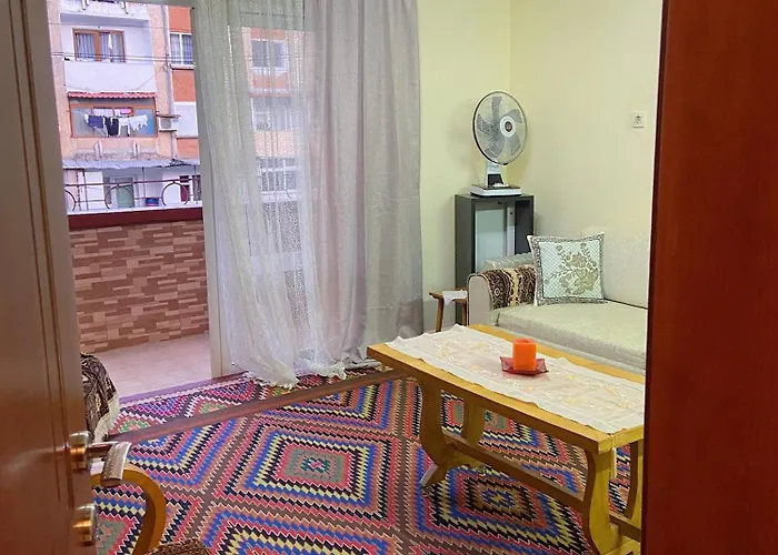 Apartment Mollys 1 *